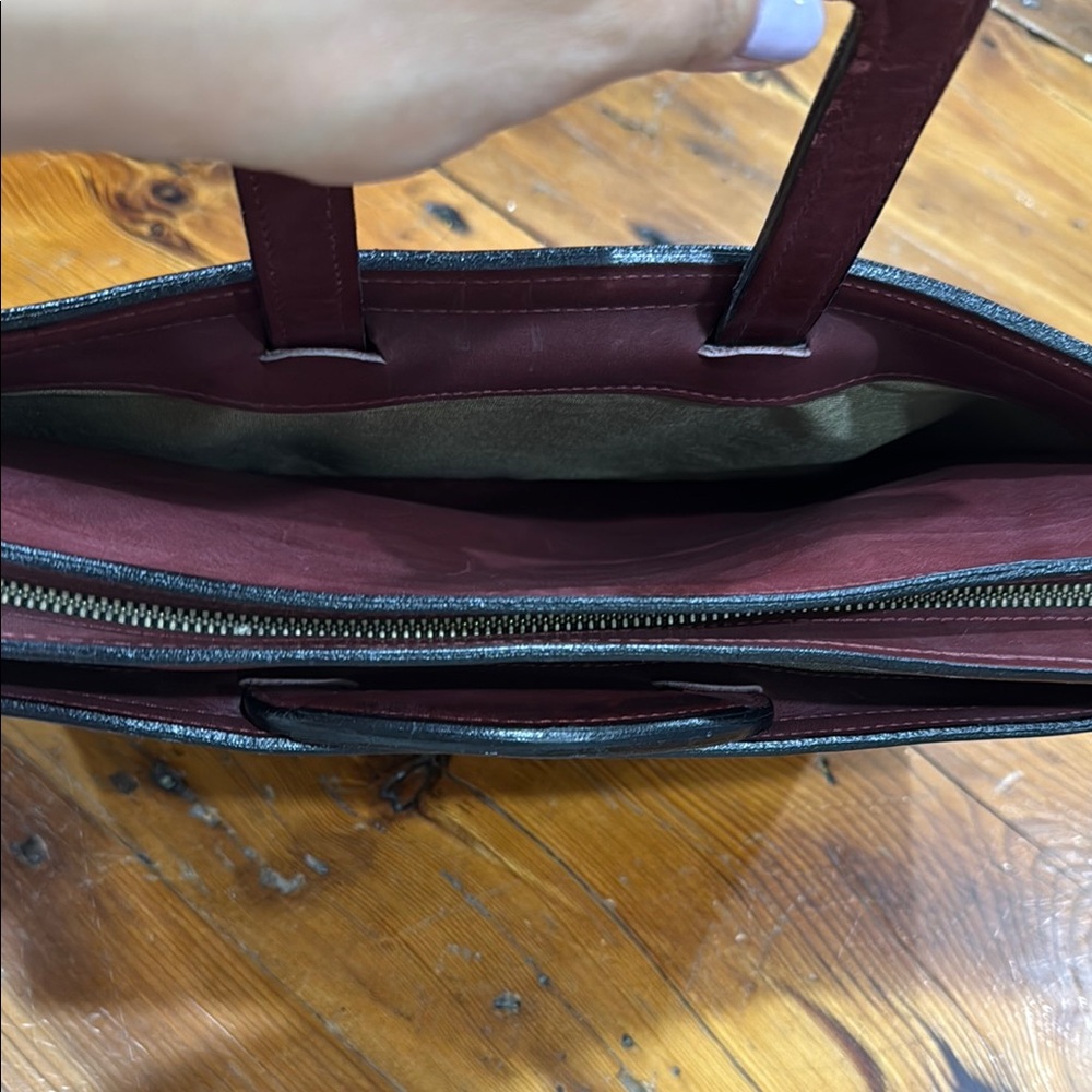 C & C Leather Burgundy Briefcase with Classic Design - Picture 12 of 12